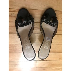COPY - Kitten heel sandal